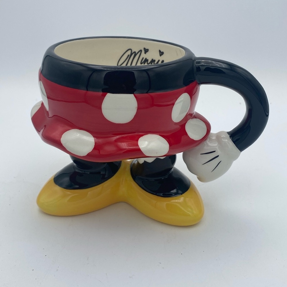 Authentic Disney Theme Parks Minnie Mouse coffee cocoa tea mug cup